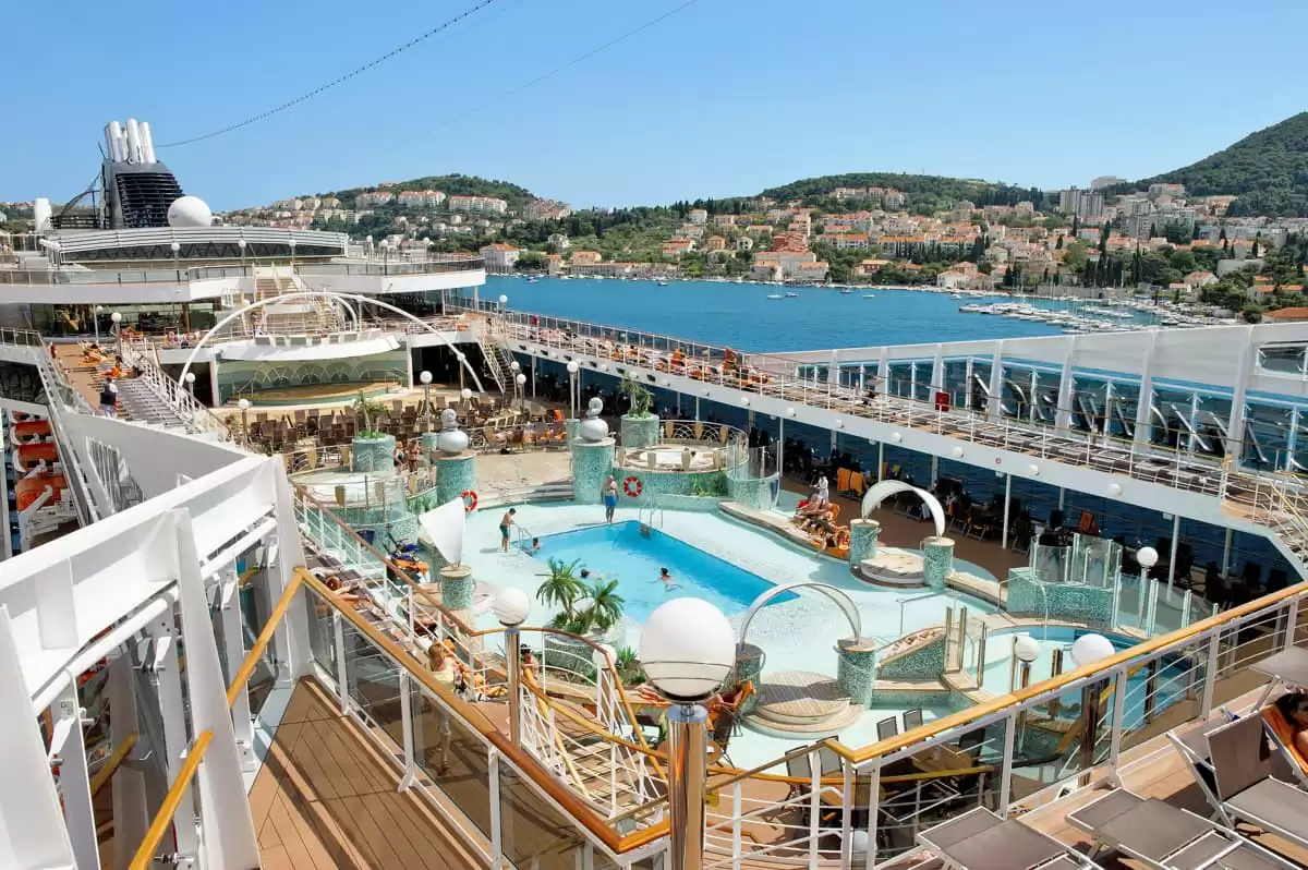 le MSC Magnifica :  cabine 42