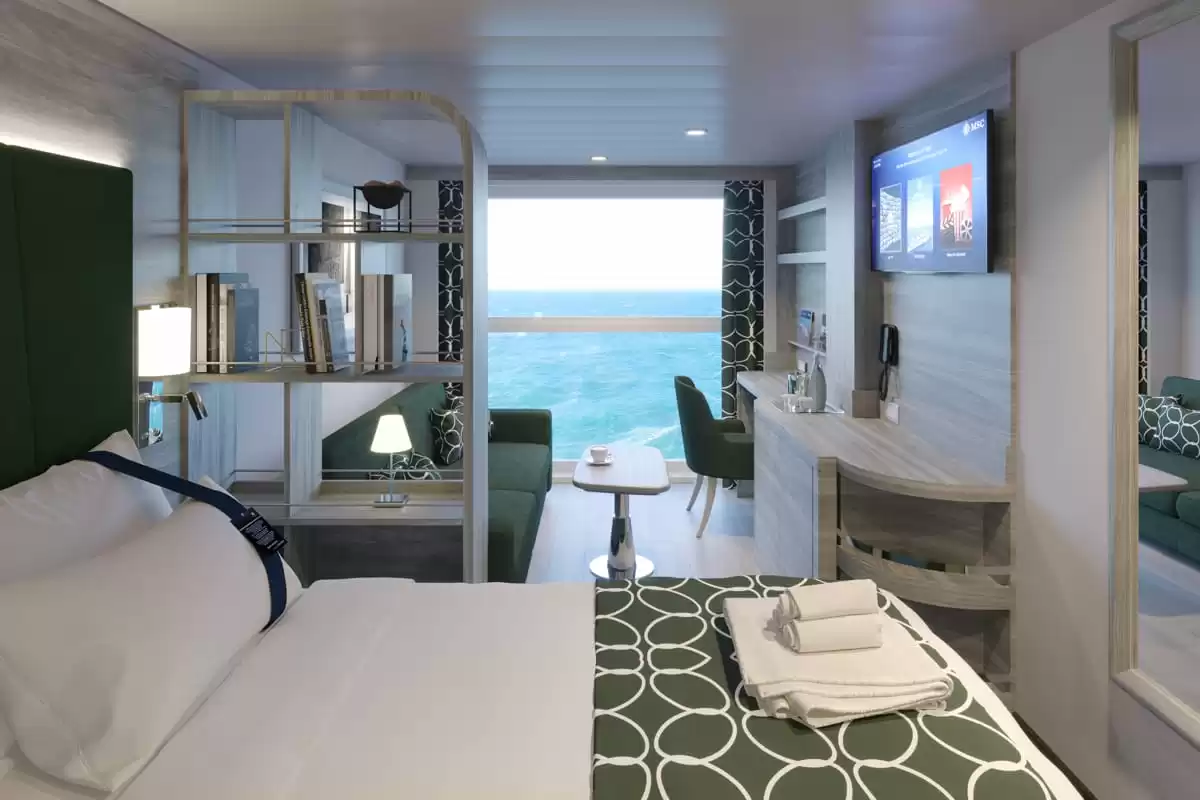 le MSC World Europa :   18