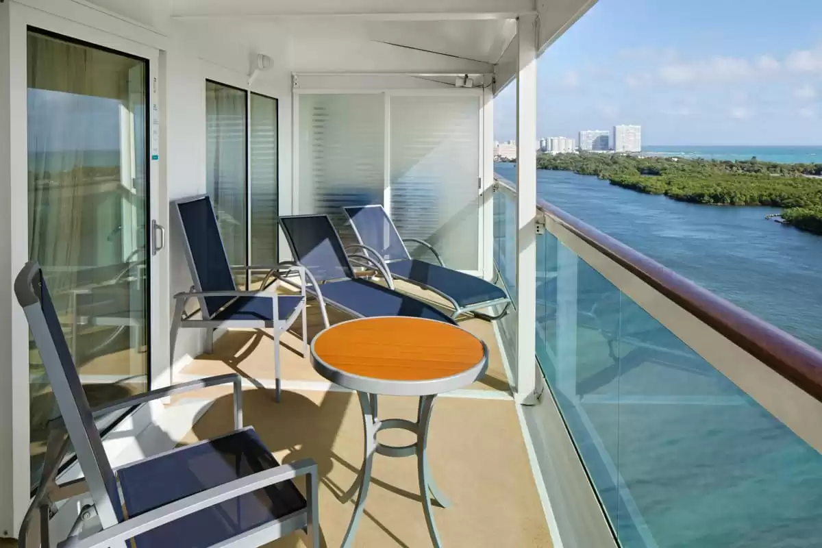 le Freedom of the Seas :   5