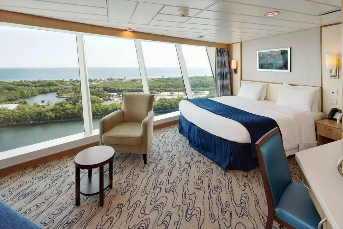 le Freedom of the Seas :   9