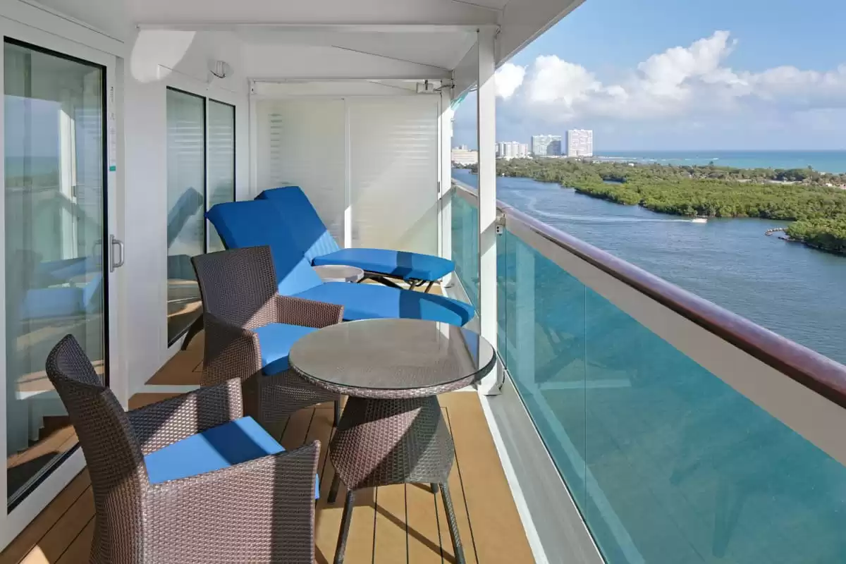 le Freedom of the Seas :   15