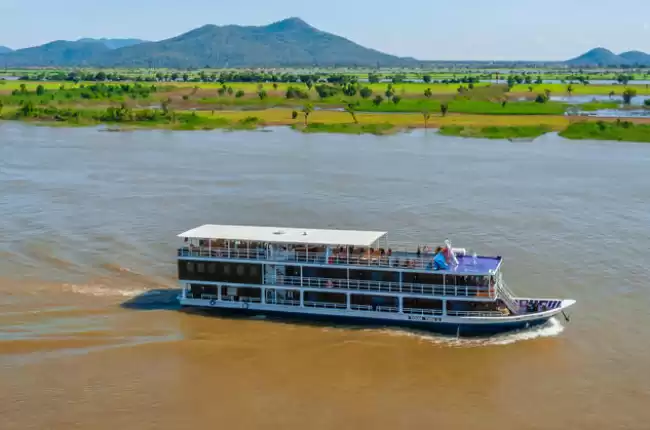RV Toum Tiou II