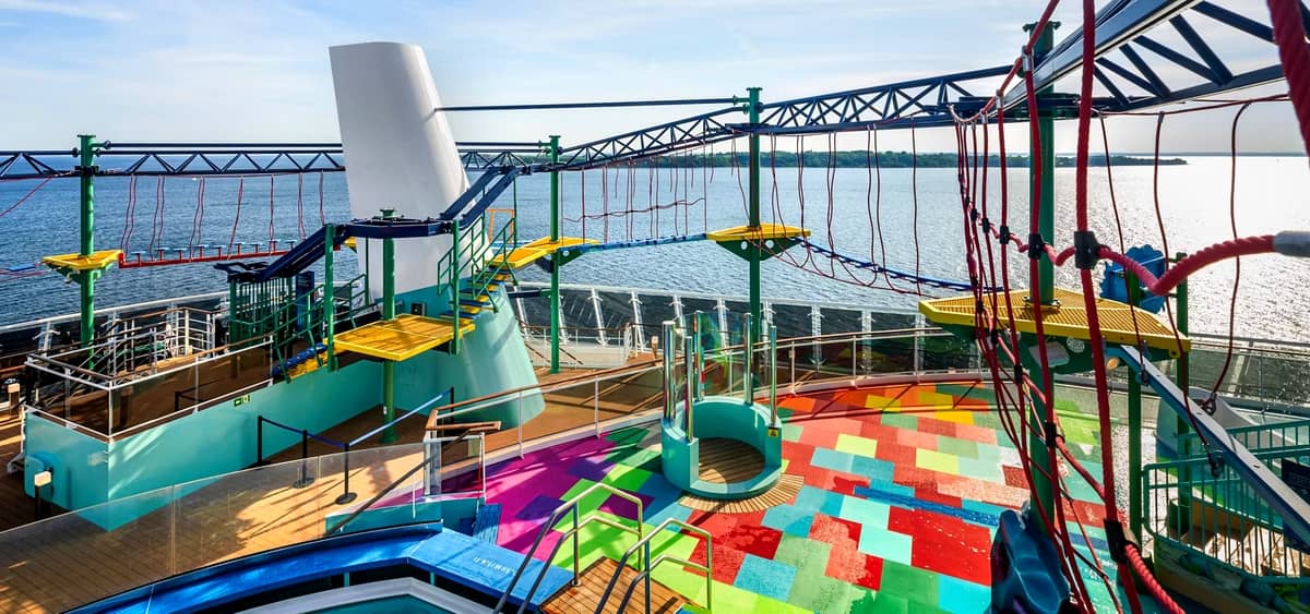 4- HIMALAYAN BRIDGE<br>L’EXPERIENCE AERIENNE EN PLEINE MER