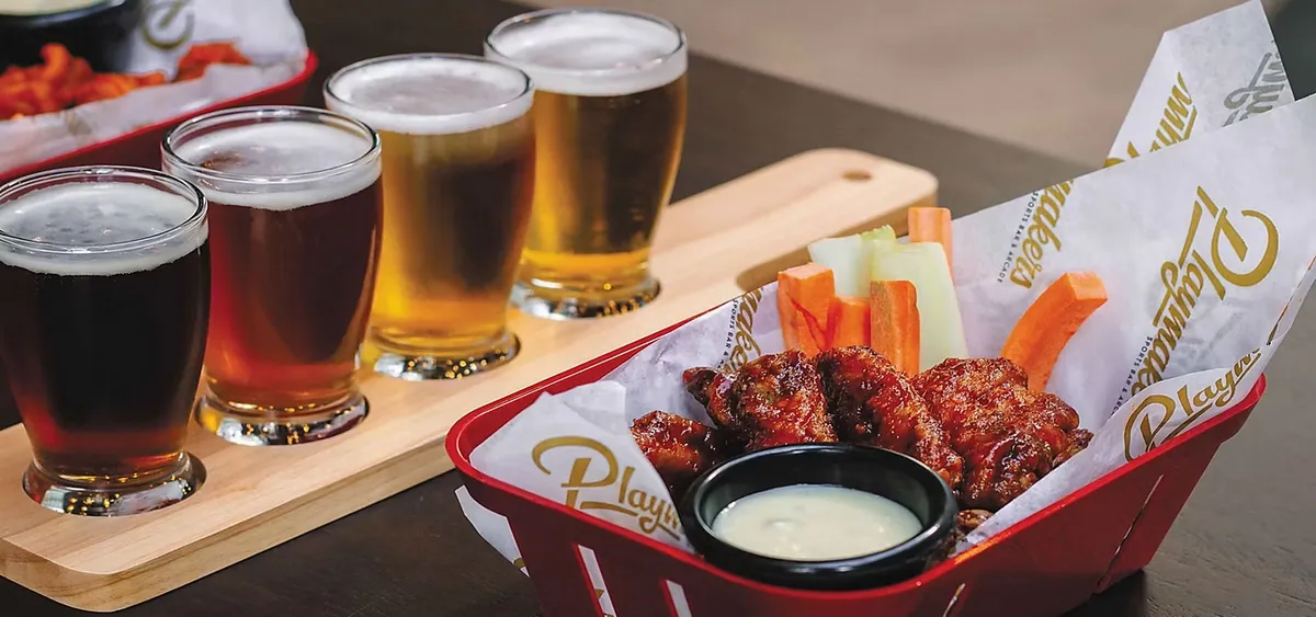 5- PLAYMAKERS SPORTS BAR & ARCADE<br>BAR SPORTIF ET JEUX EN FAMILLE