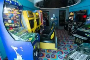 Salle de jeux vidéo