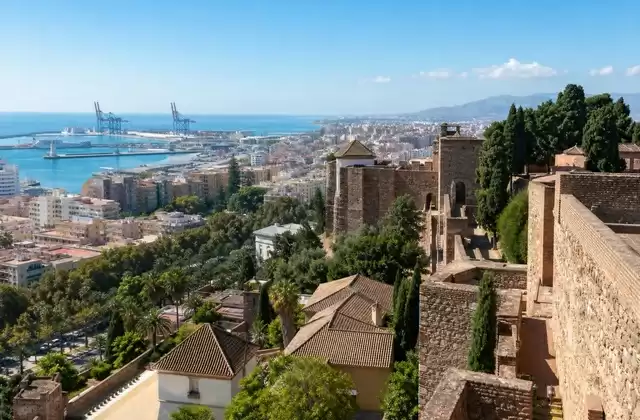 À Malaga
