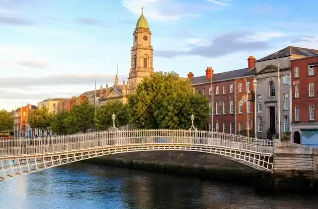 À Dublin