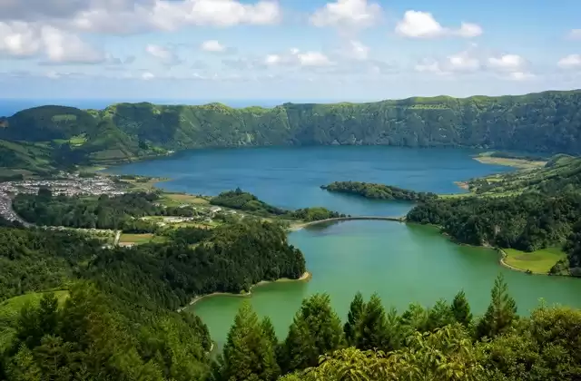 À Sete Cidades