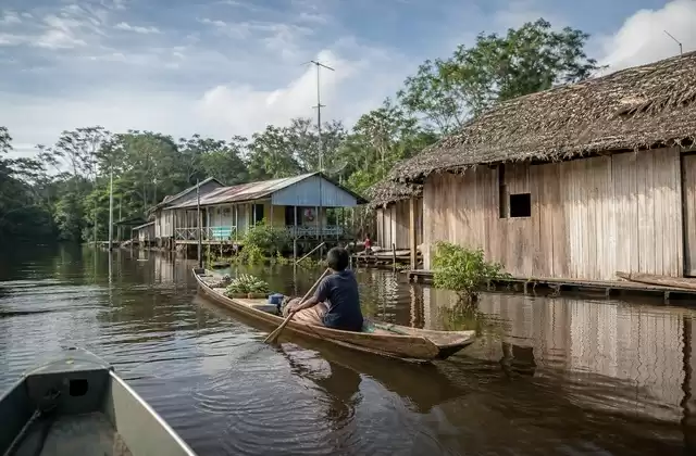 Villages riverains