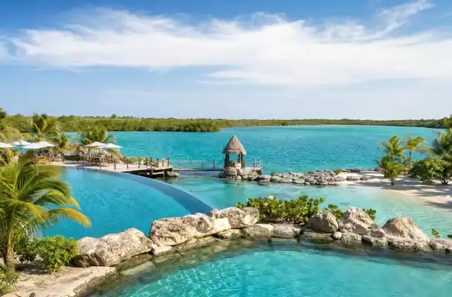 Harvest Caye