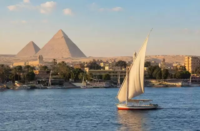 Le Caire et Gizeh en prélude