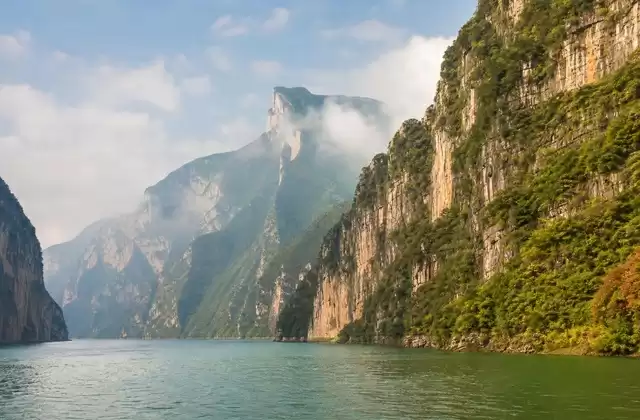Traverser la gorge de Wu