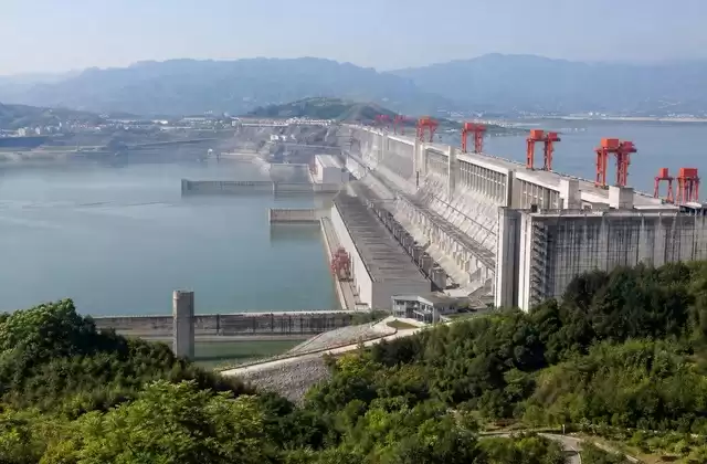 Visiter le barrage des Trois-Gorges