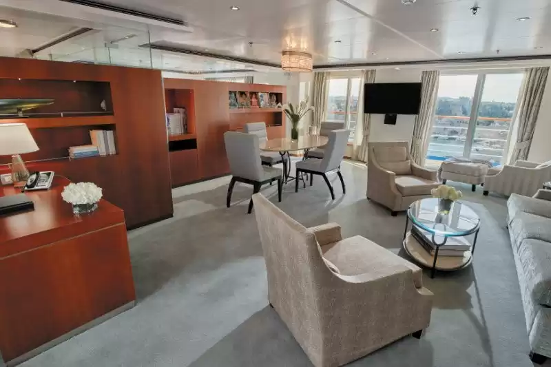 Suite Signature