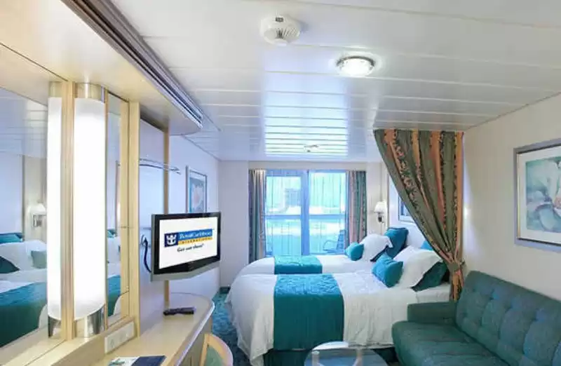 Cabine spacieuse avec vue sur la mer et balcon
