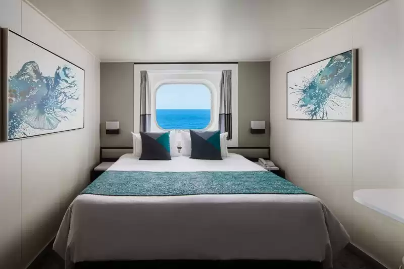 Cabine extérieure avec baie vitrée