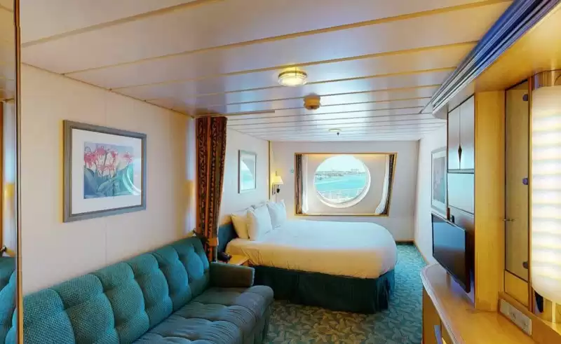 Cabine spacieuse avec vue sur la mer